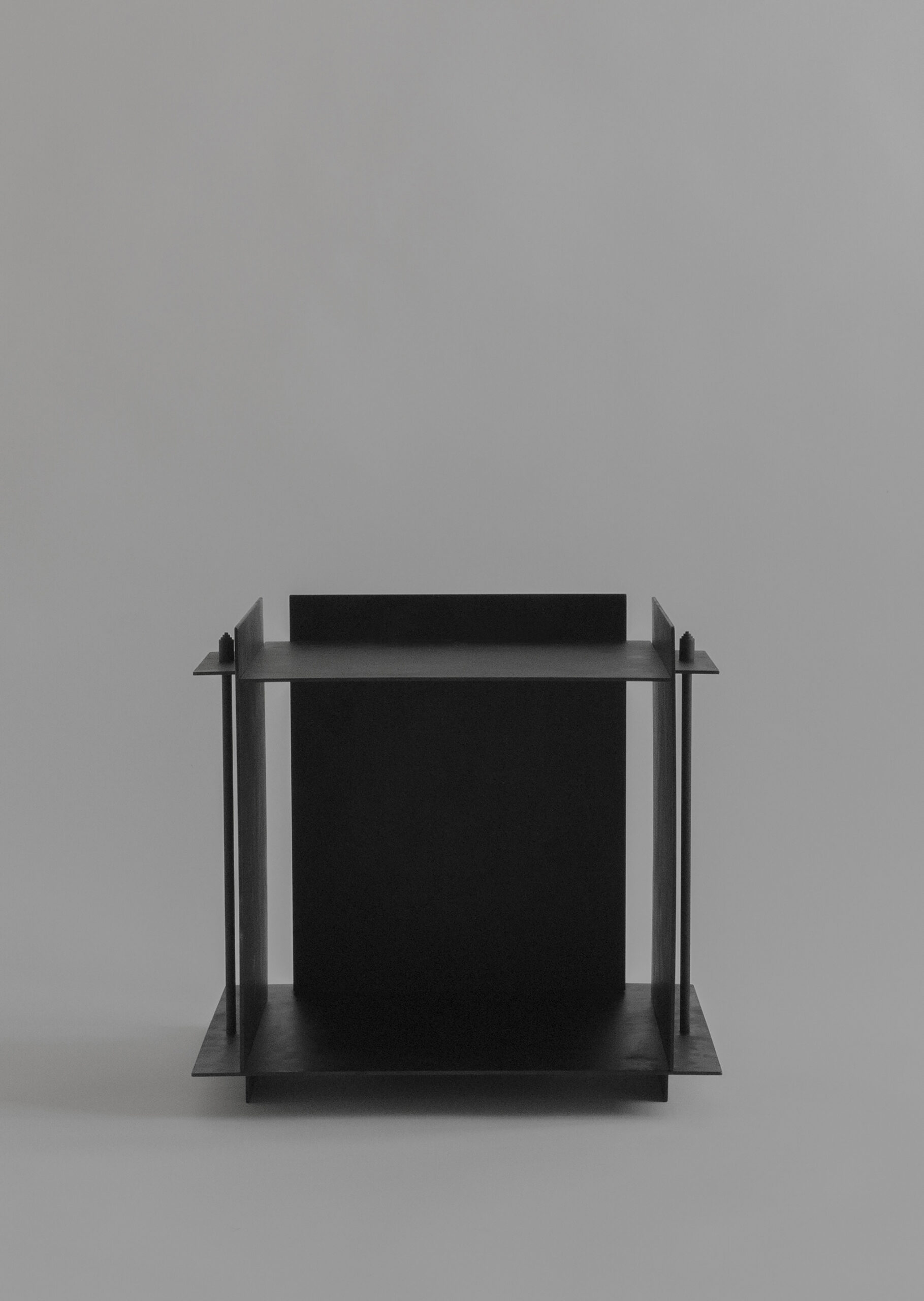 Pilier Side Table 4